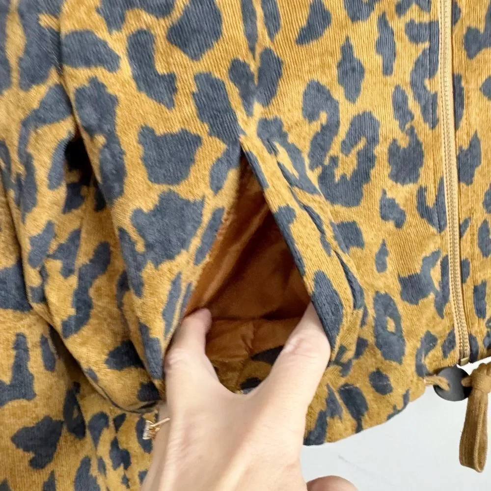 Essue | Animal Print Textured Semi Crop Zip Front Jacket Women’s Size Medium
